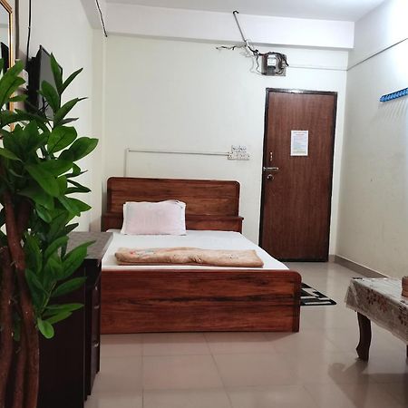 Hotel Labbaik Farmgate Dhaka Buitenkant foto